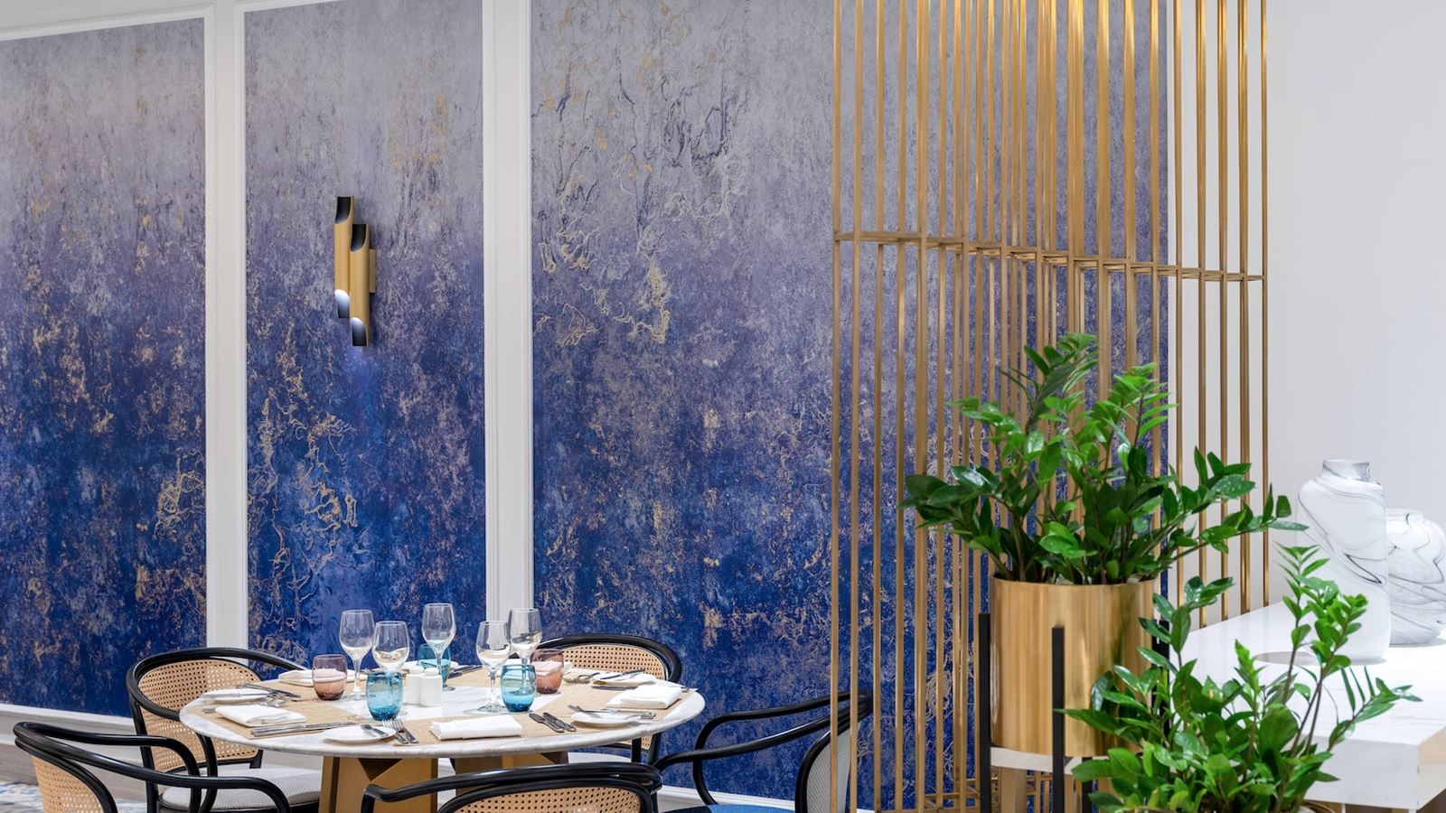 restaurants-aoc-international-buffet