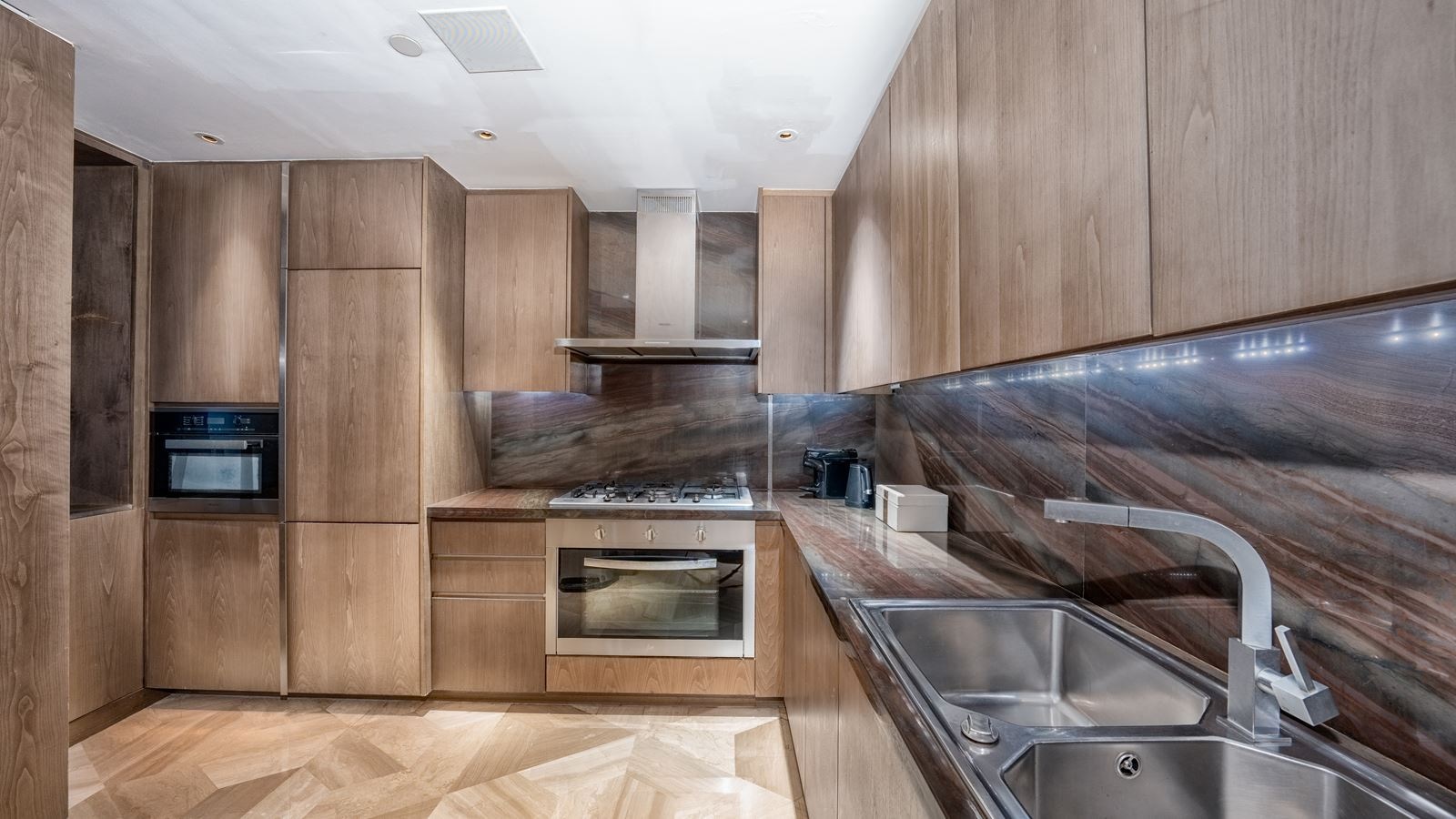 rooms-3-bed-|-serviced-apartment