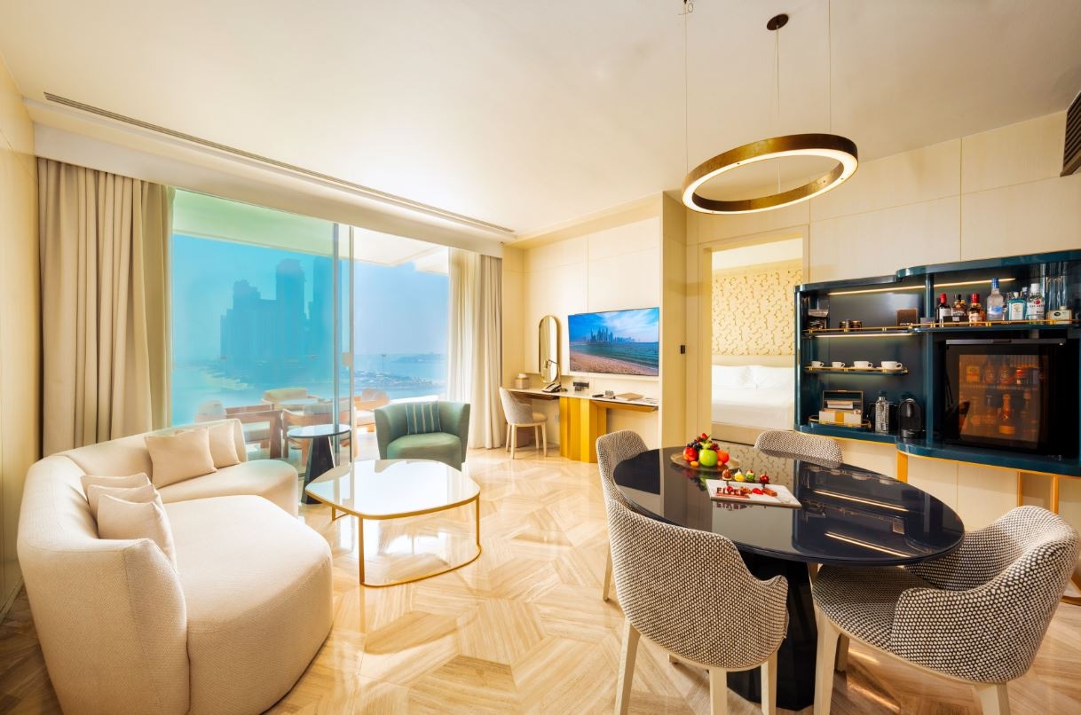 rooms-luxe-1-bedroom-suite