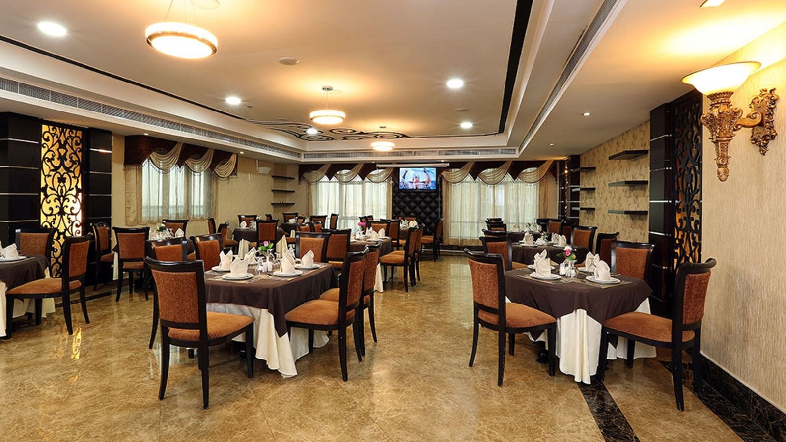 restaurants-main-restaurant