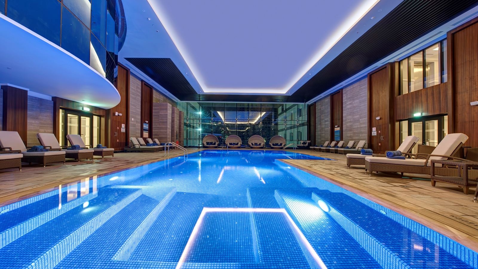 pools-indoor-pool