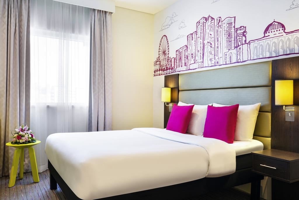 rooms-classic-queen-room