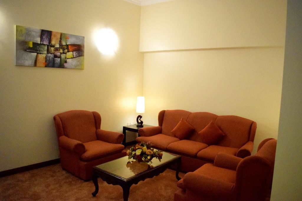 rooms-executive-suite-room