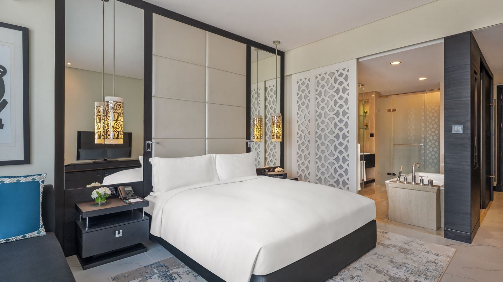 rooms-superior-room-king