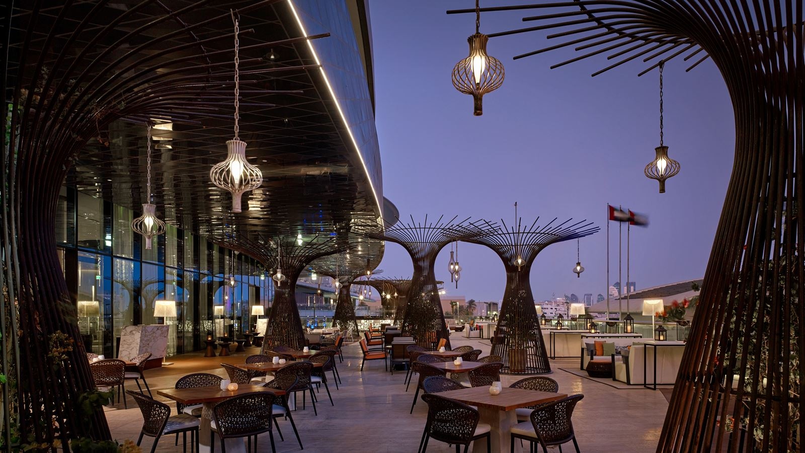 restaurants-pearl-lounge