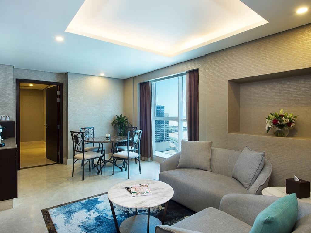 rooms-executive-suite