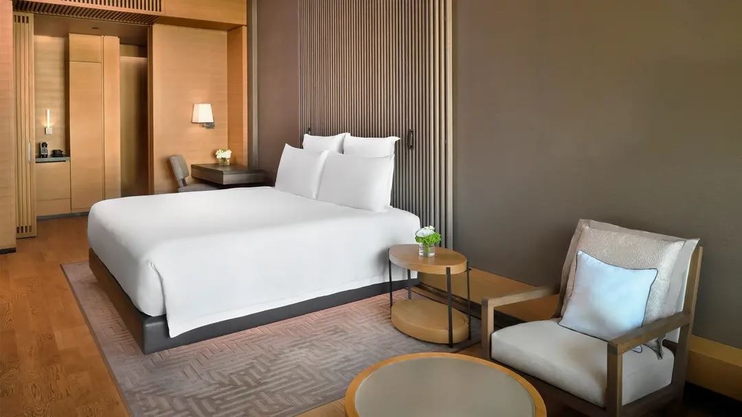 rooms-bliss-resort-view-guestroom