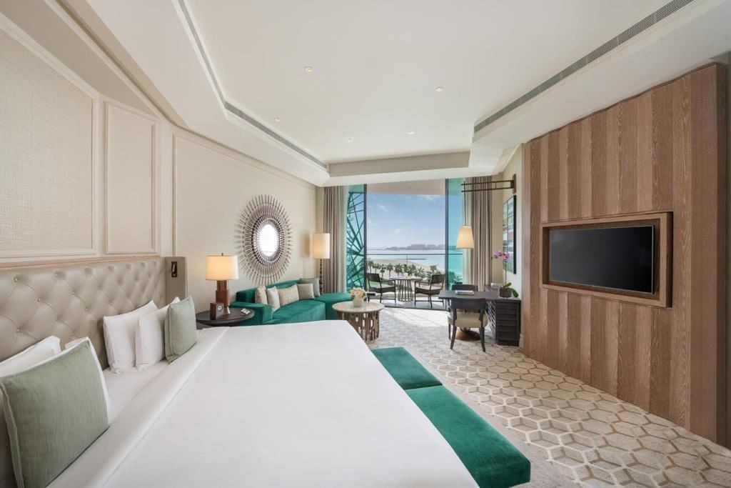 rooms-club-deluxe-sea-view-room