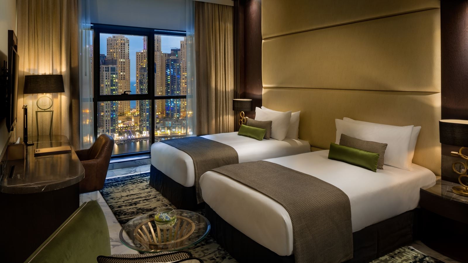 rooms-club-superior-room-high-floor