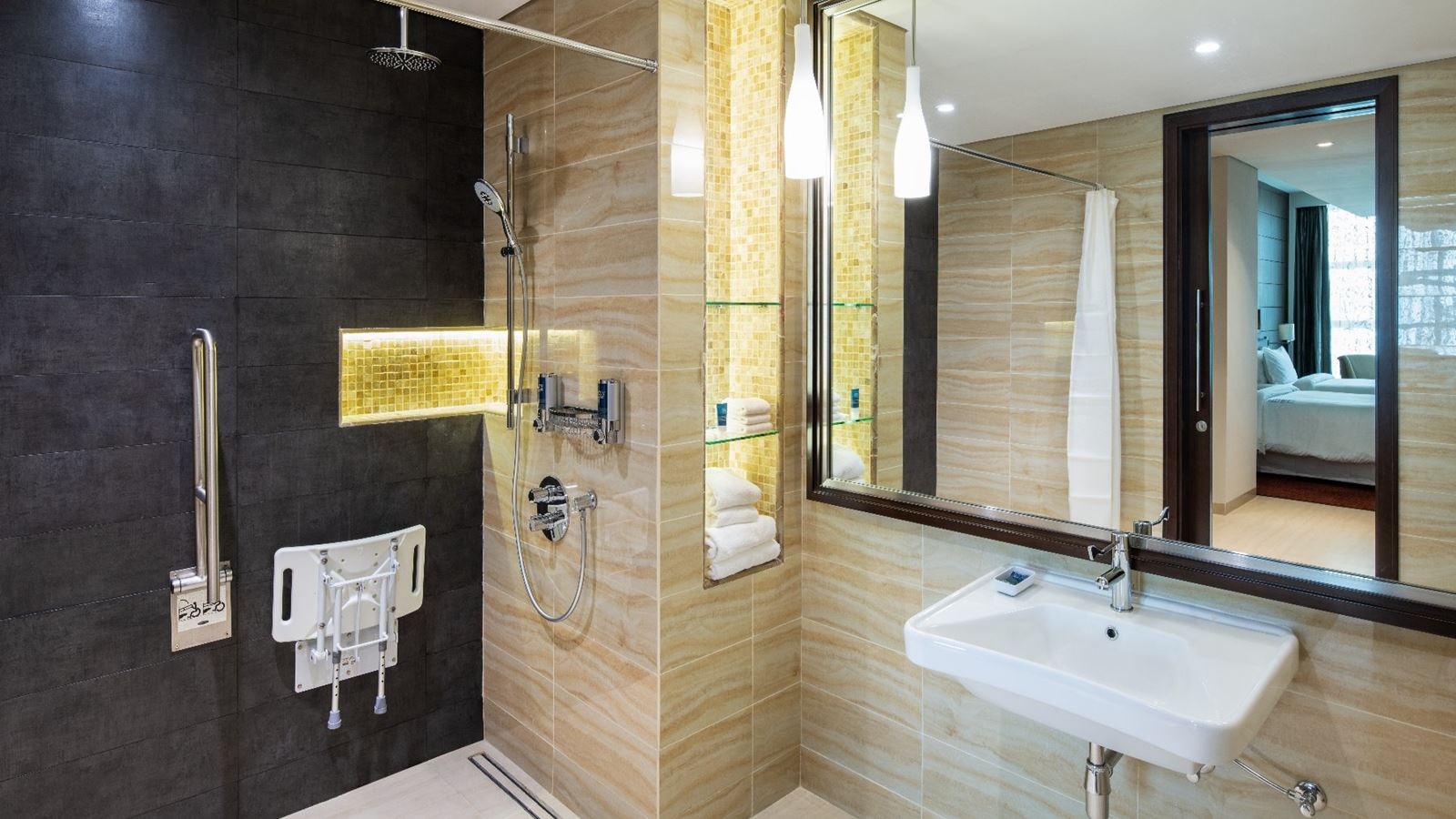 rooms-executive-room