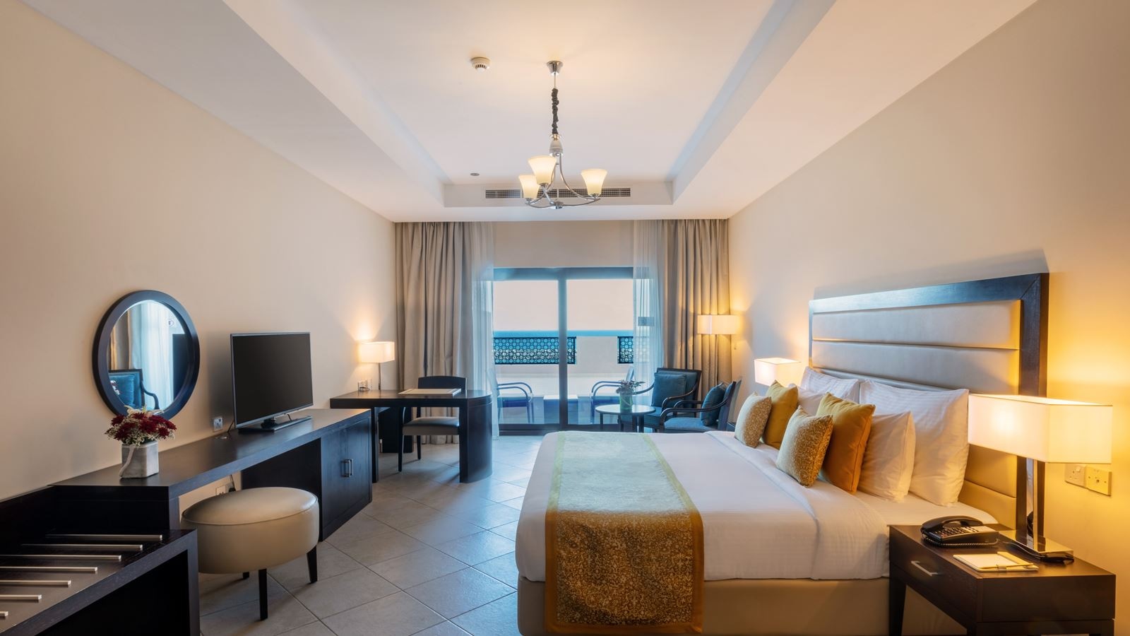 rooms-2-bedroom-apartment-sea-view