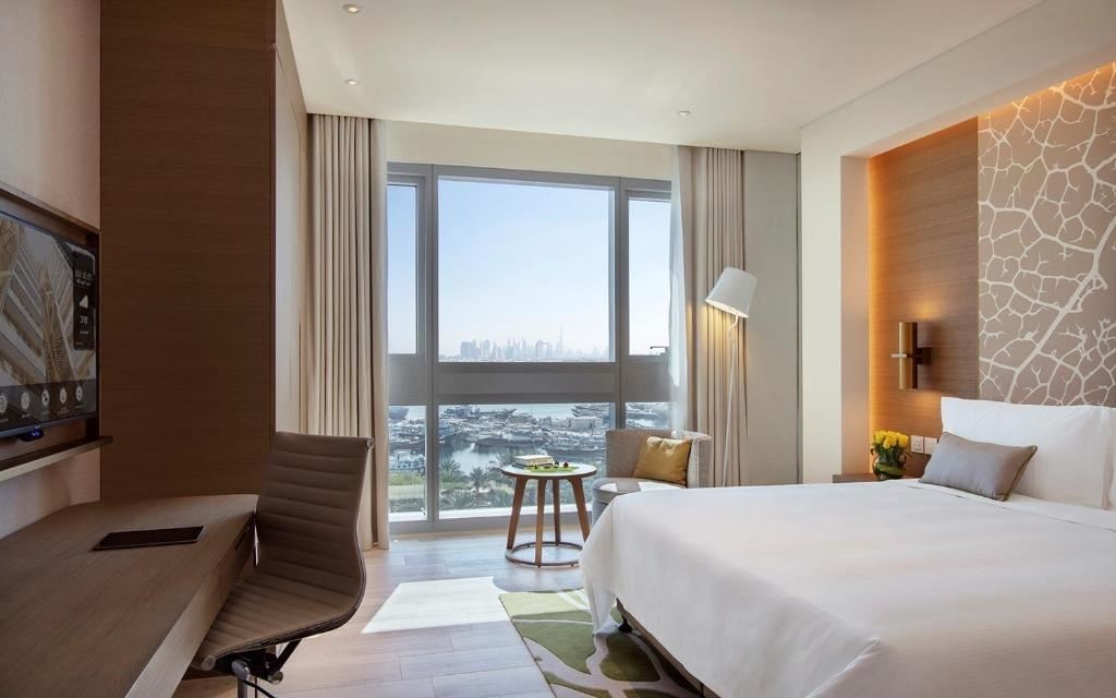 rooms-one-bedroom-suite-w-lounge-access