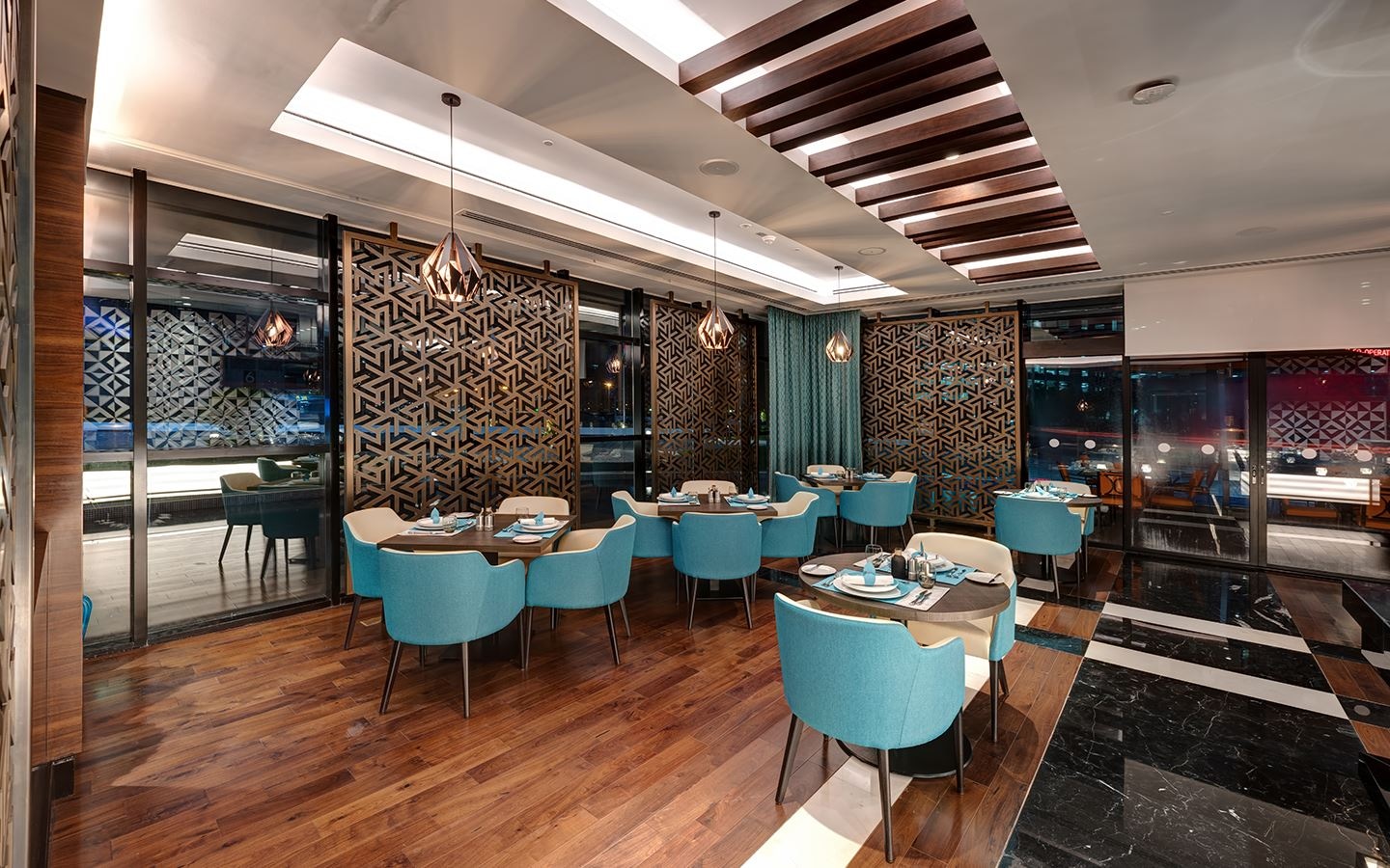 restaurants-restaurants