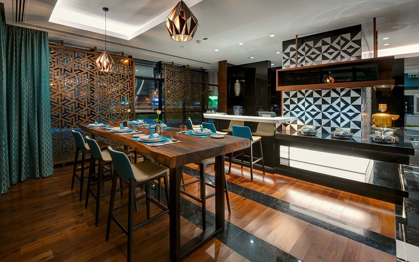 restaurants-restaurants