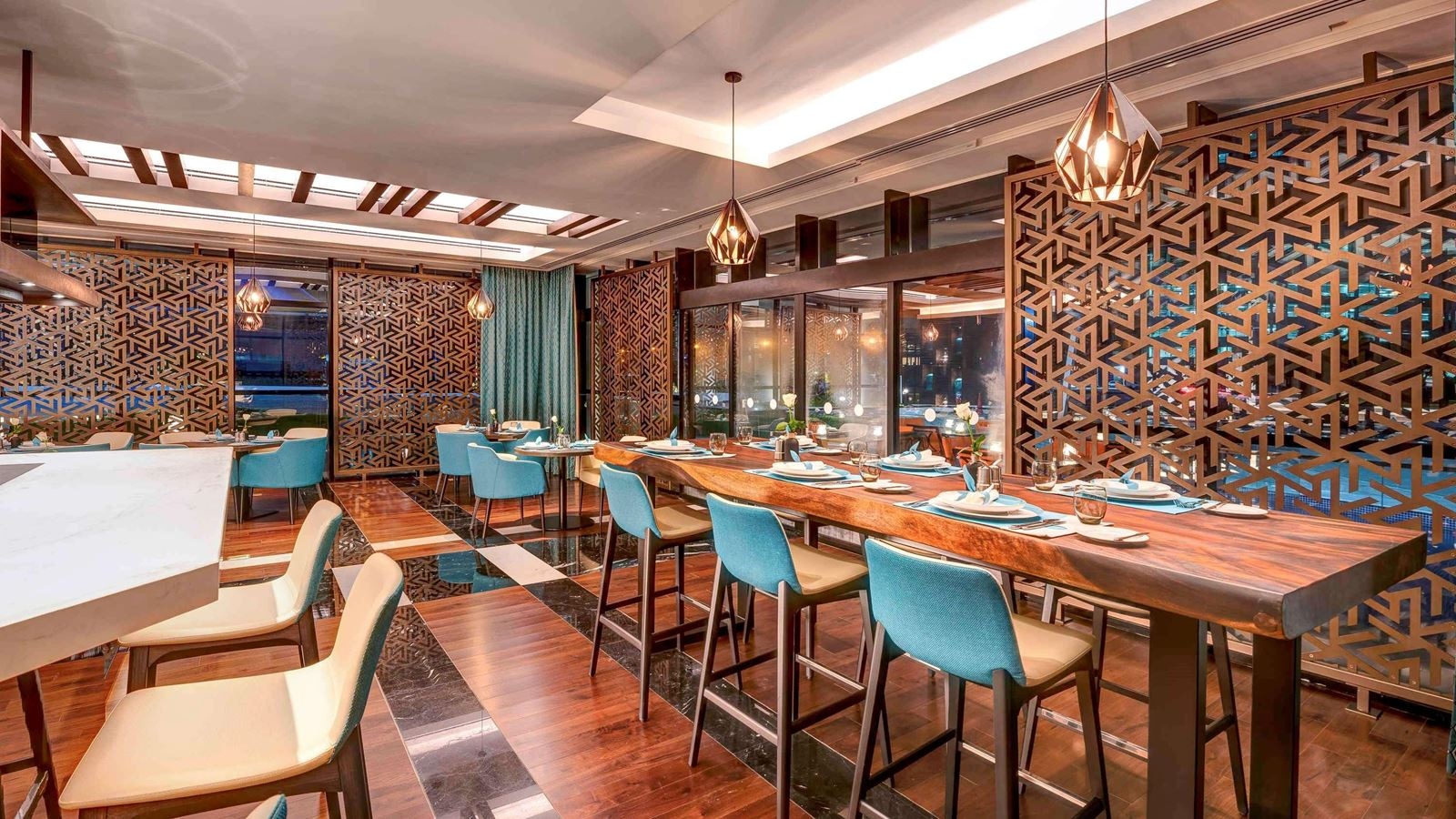 restaurants-restaurants