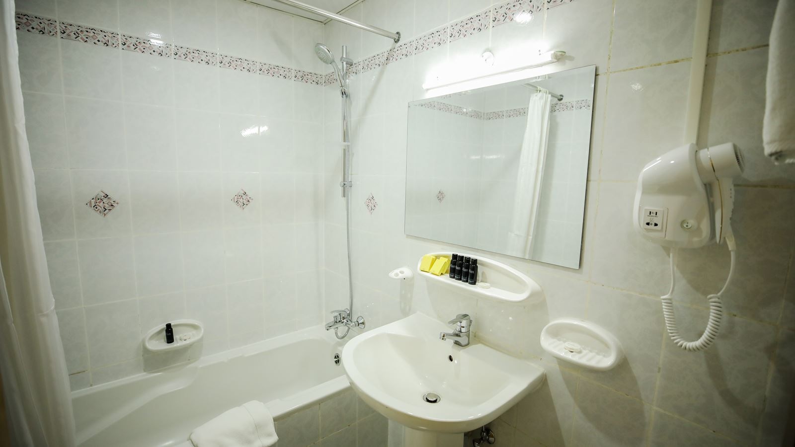 rooms-royal-studio-apartment