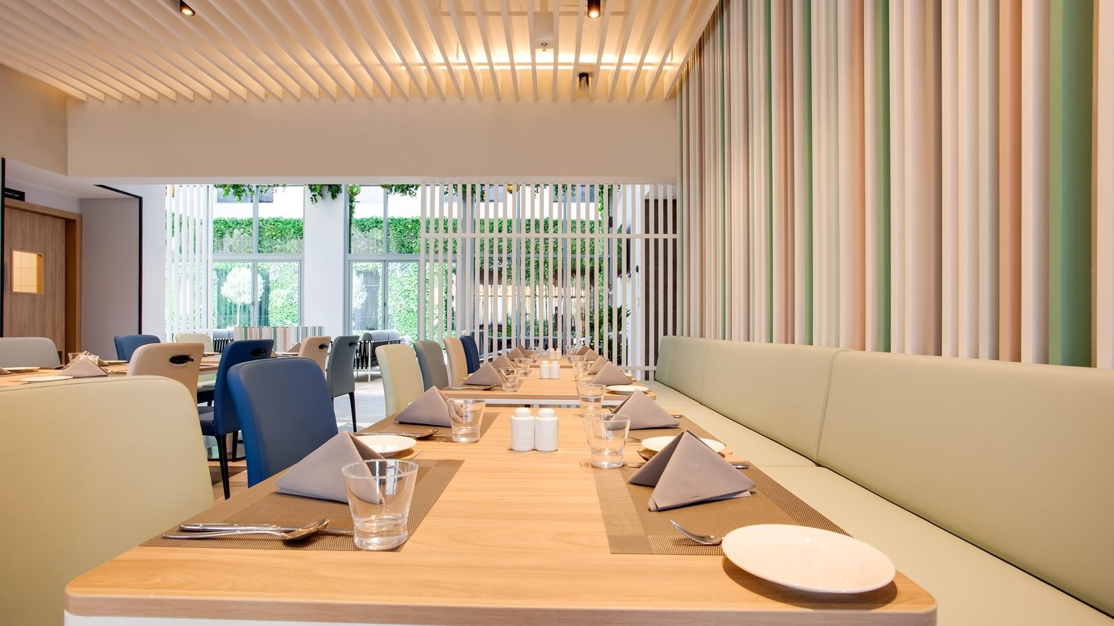 restaurants-lemon-tree-cafe