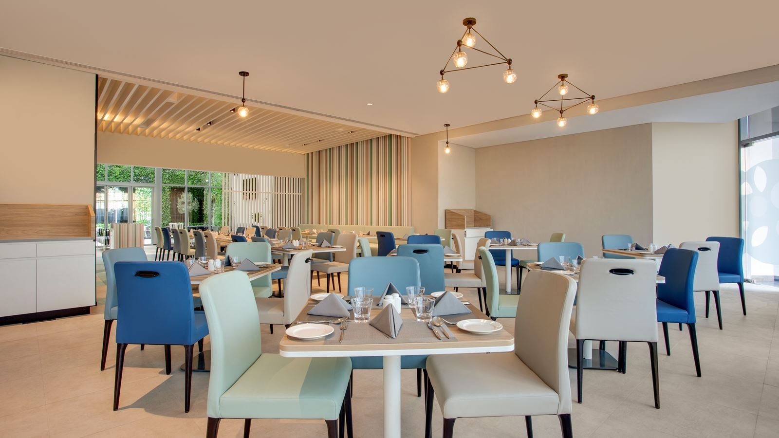 restaurants-lemon-tree-cafe