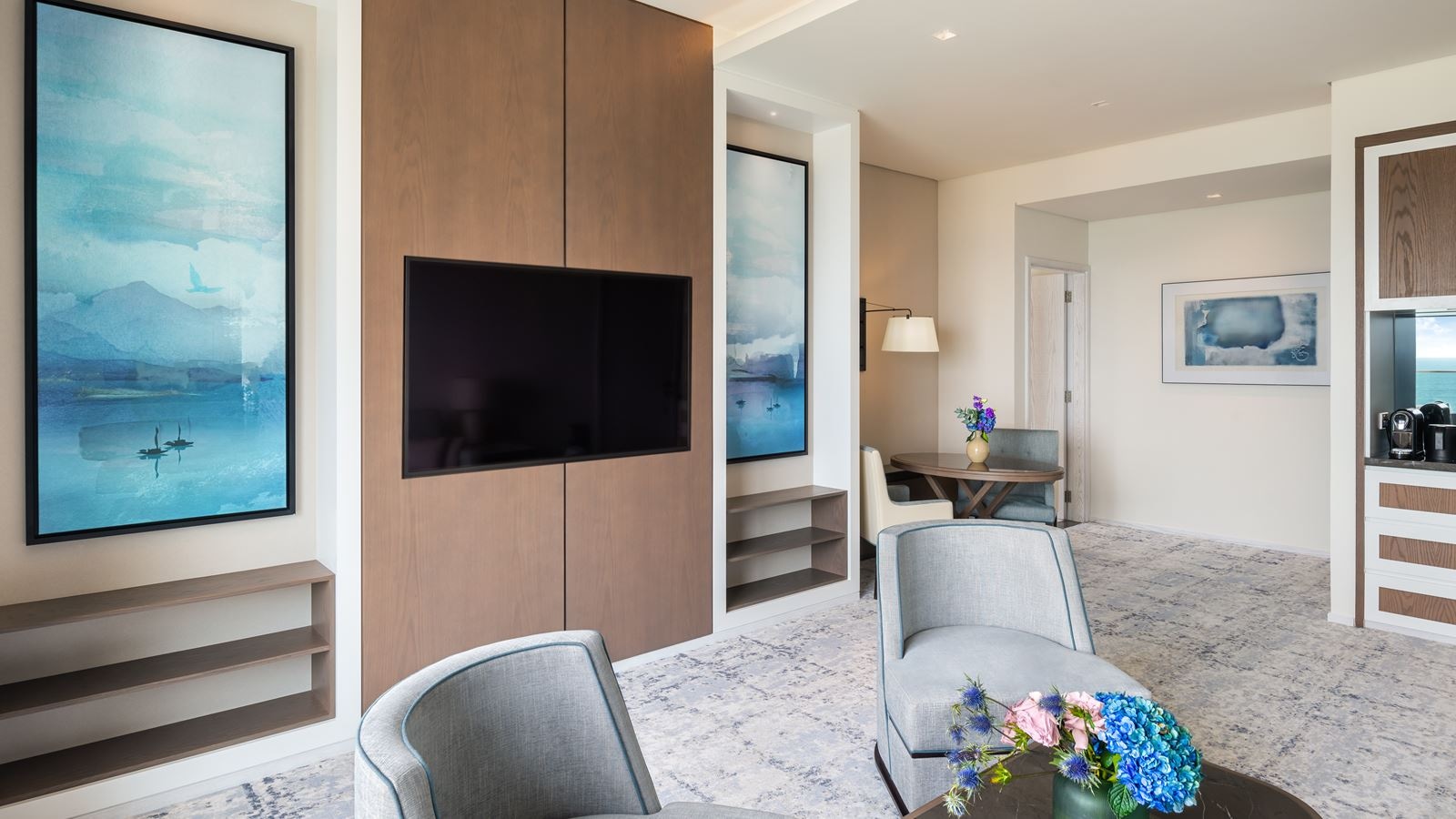 rooms-executive-suite-ocean-view