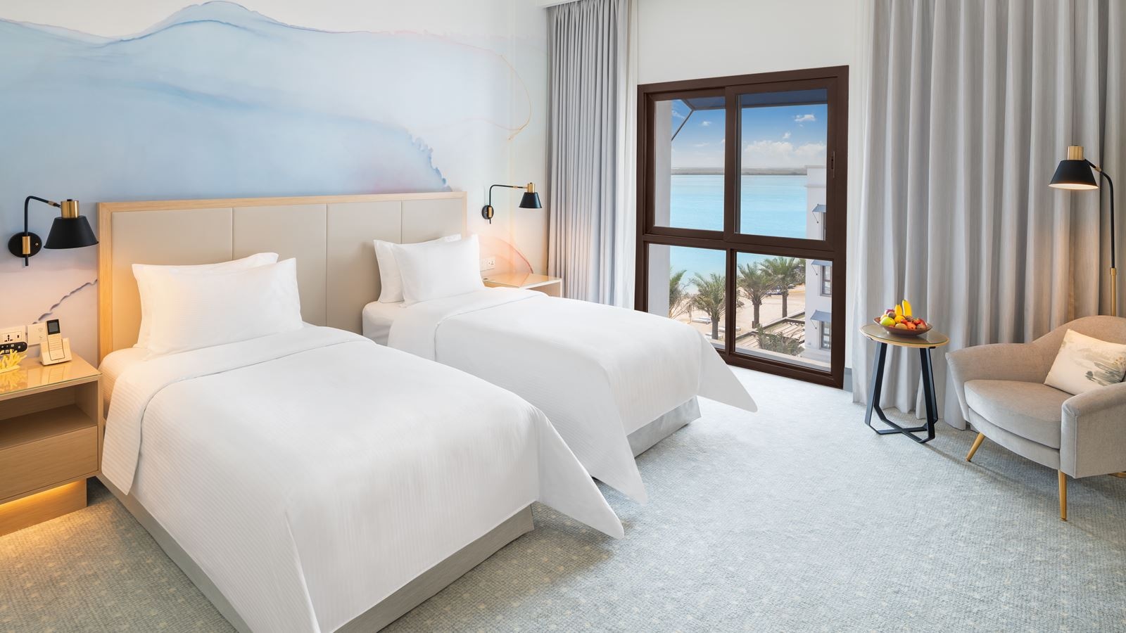 rooms-family-deluxe-room-ocean-view