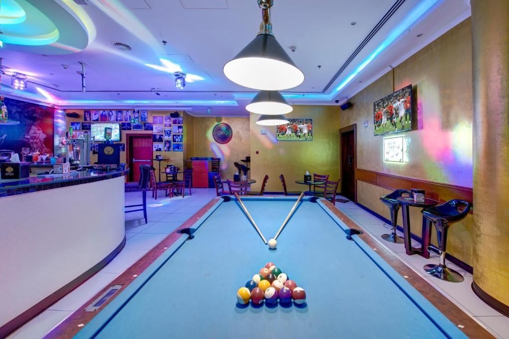 bars-oro-restaurant-and-lounge