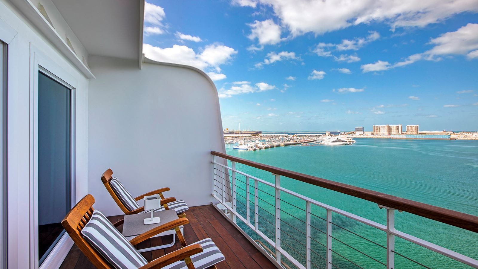 rooms-captains-room-with-balcony