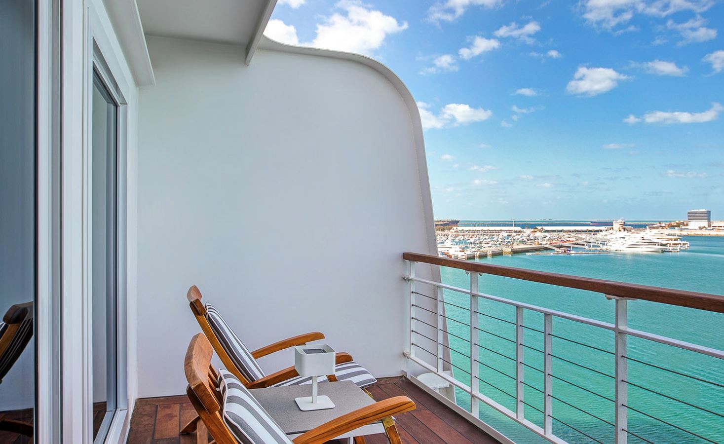 rooms-captains-room-with-balcony