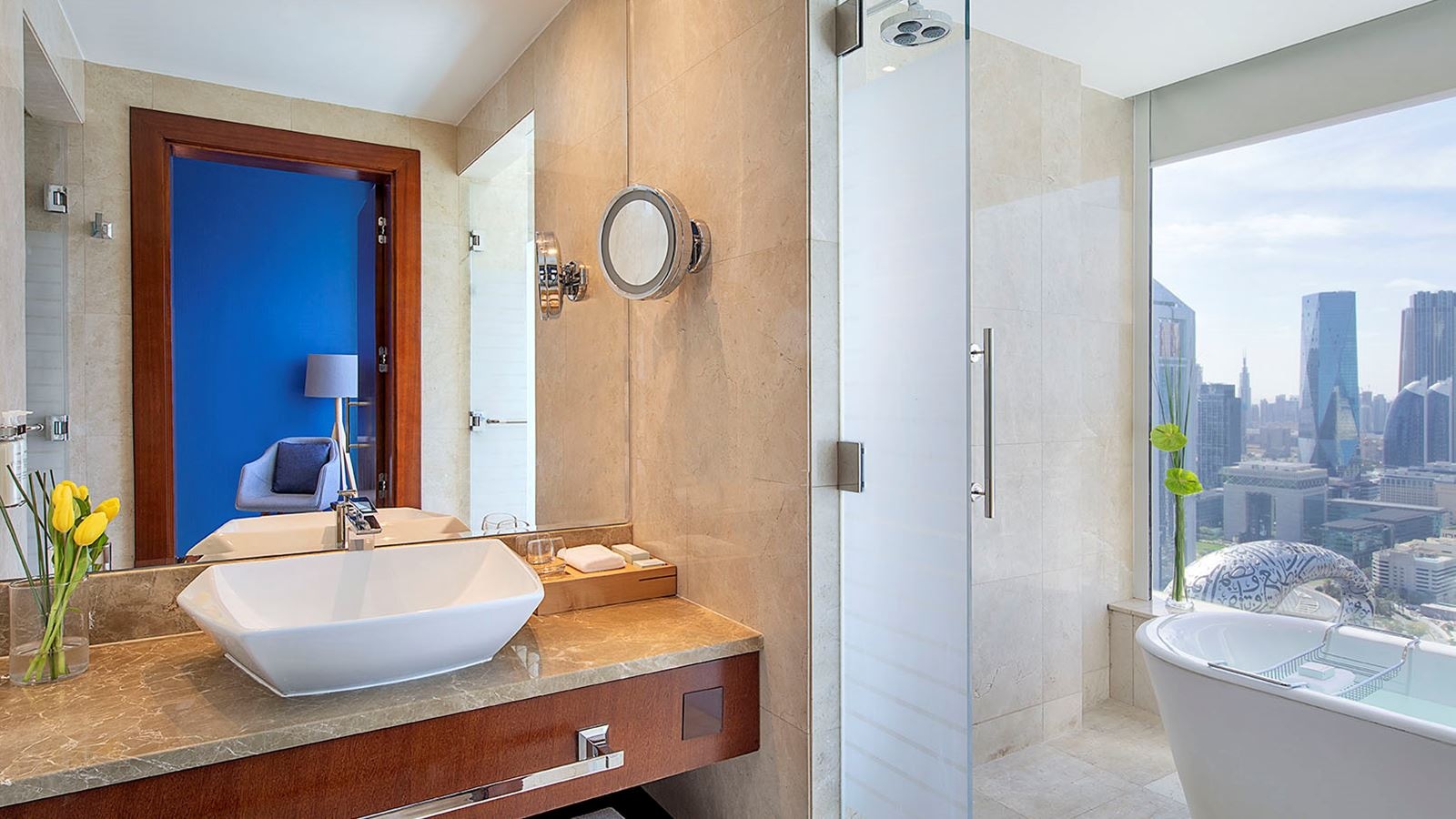 rooms-club-room-scenic