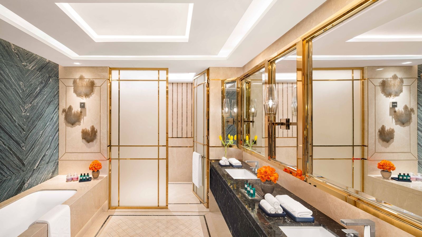 rooms-presidential-suite-four-bedroom-sea-view