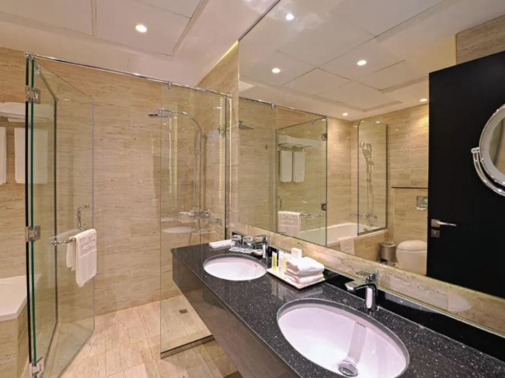 rooms-executive-suite