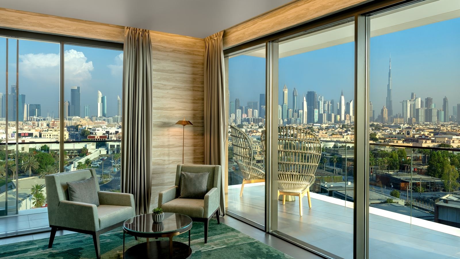 rooms-executive-suite