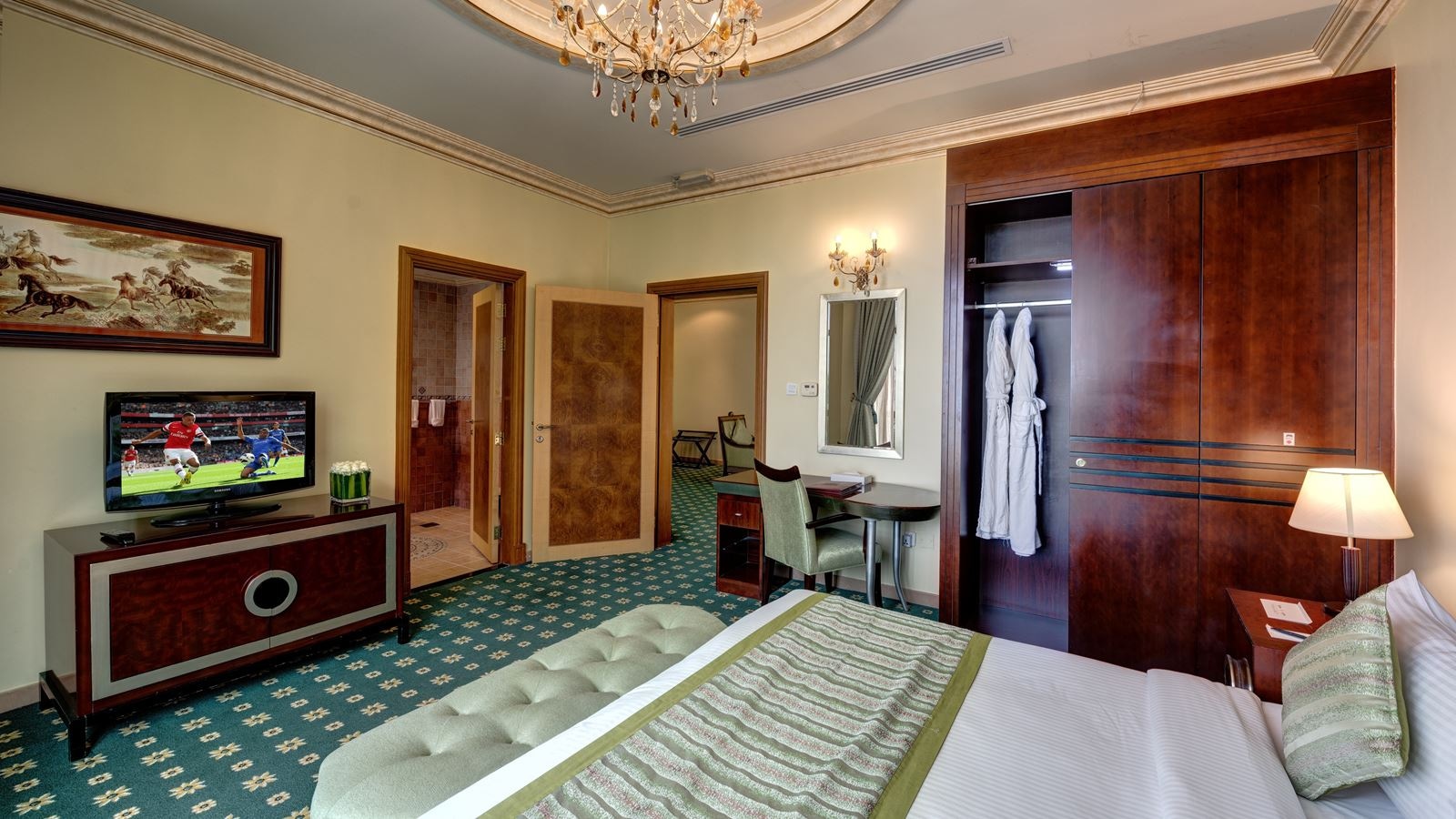 rooms-executive-suite