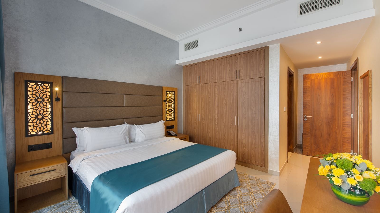 rooms-2-bedroom-suite