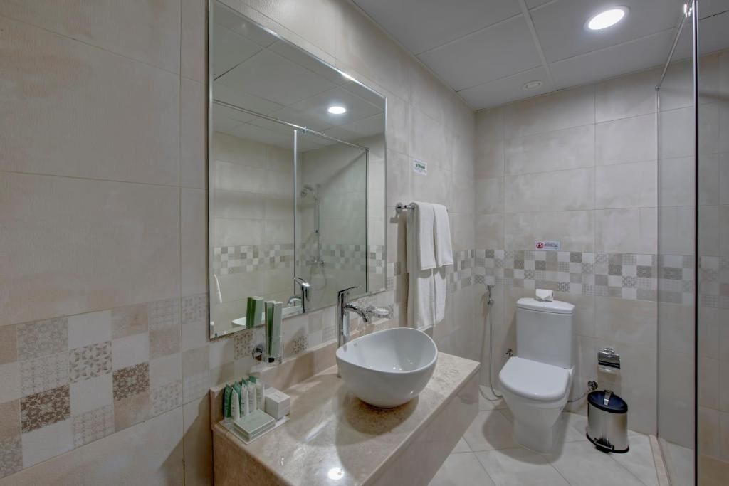 rooms-deluxe-1-bedroom-with-balcony