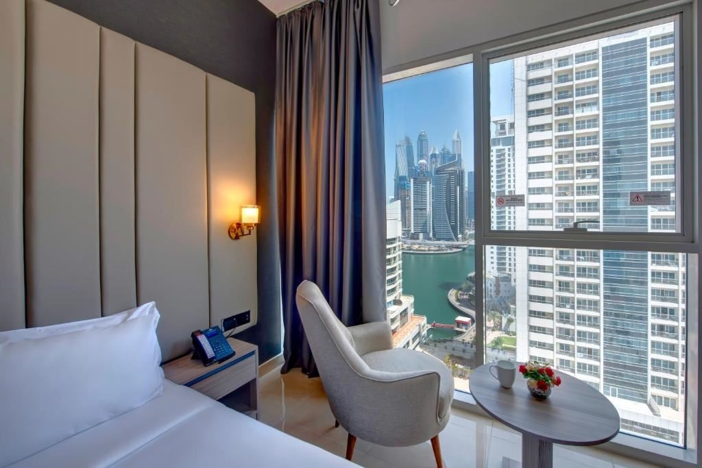 rooms-premium-studio-marina-view