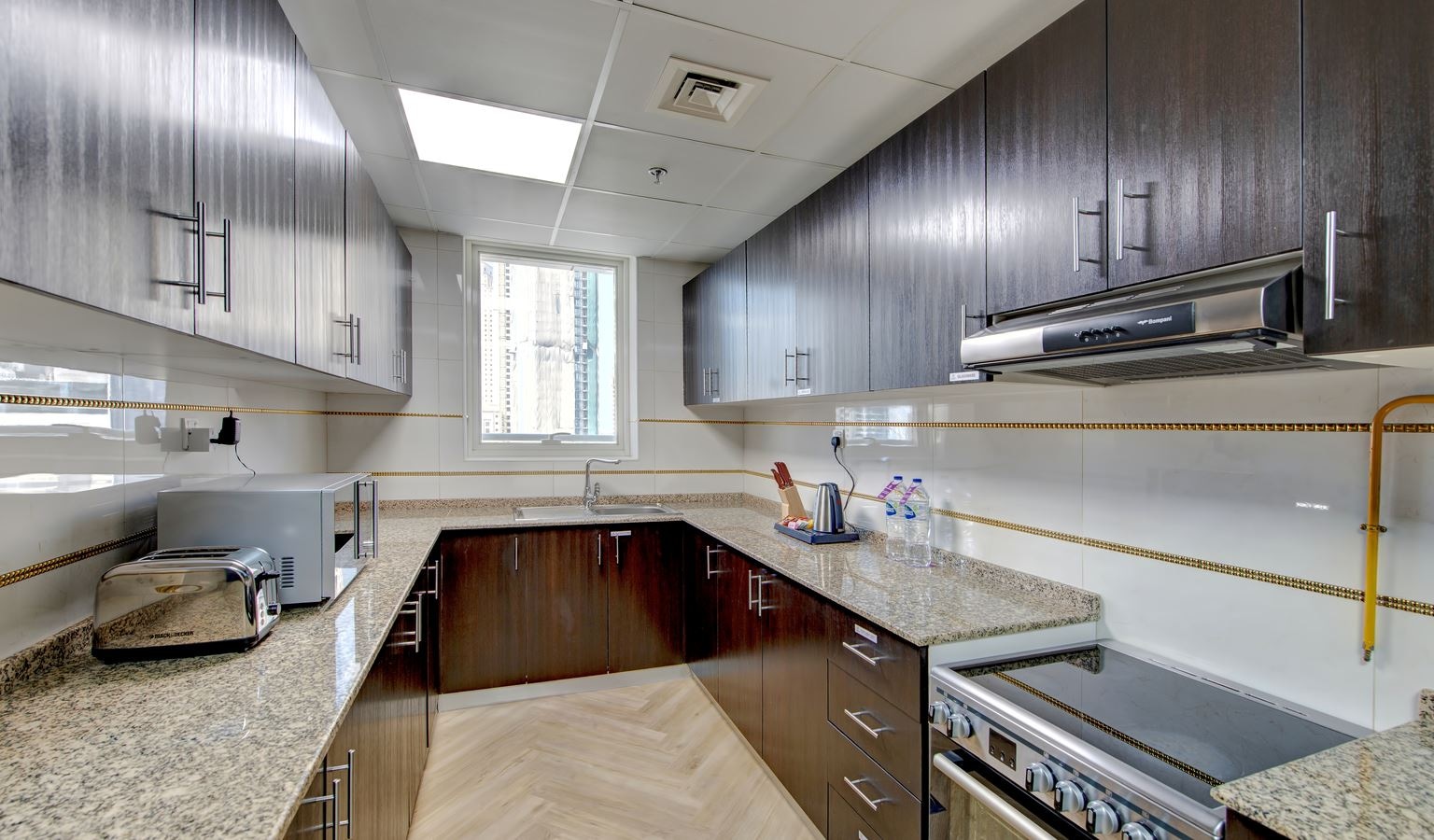 rooms-superior-premium-2-bedroom-marina-view--balcony