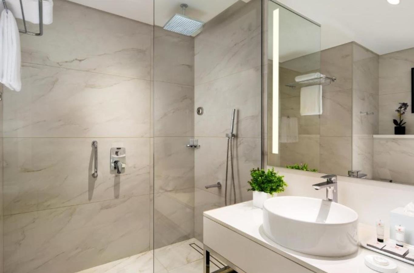 rooms-executive-suite-with-kitchen