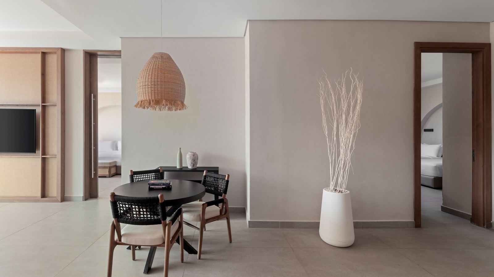 rooms-two-bedroom-senior-suite