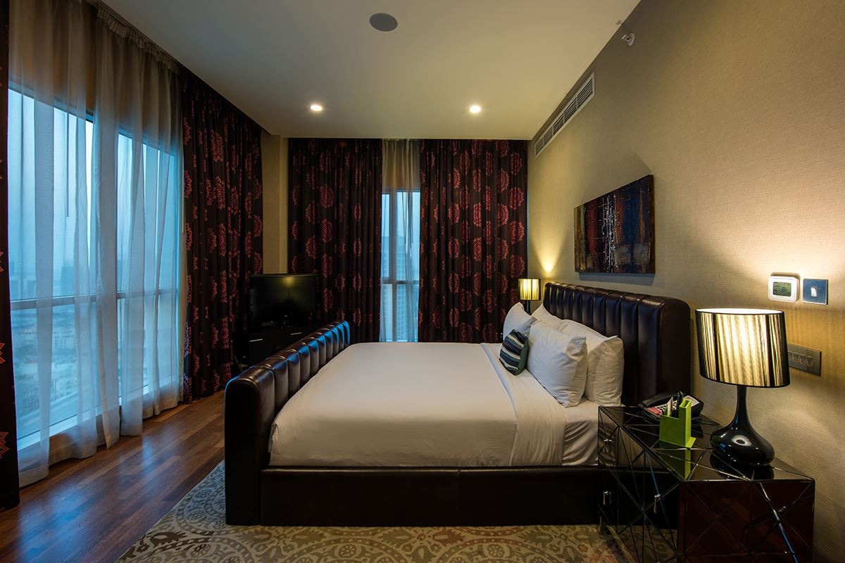 rooms-penthouse-burj-khalifa-and-fountain-view