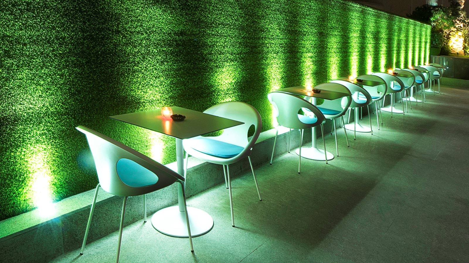 restaurants-aqua-marina-terrace