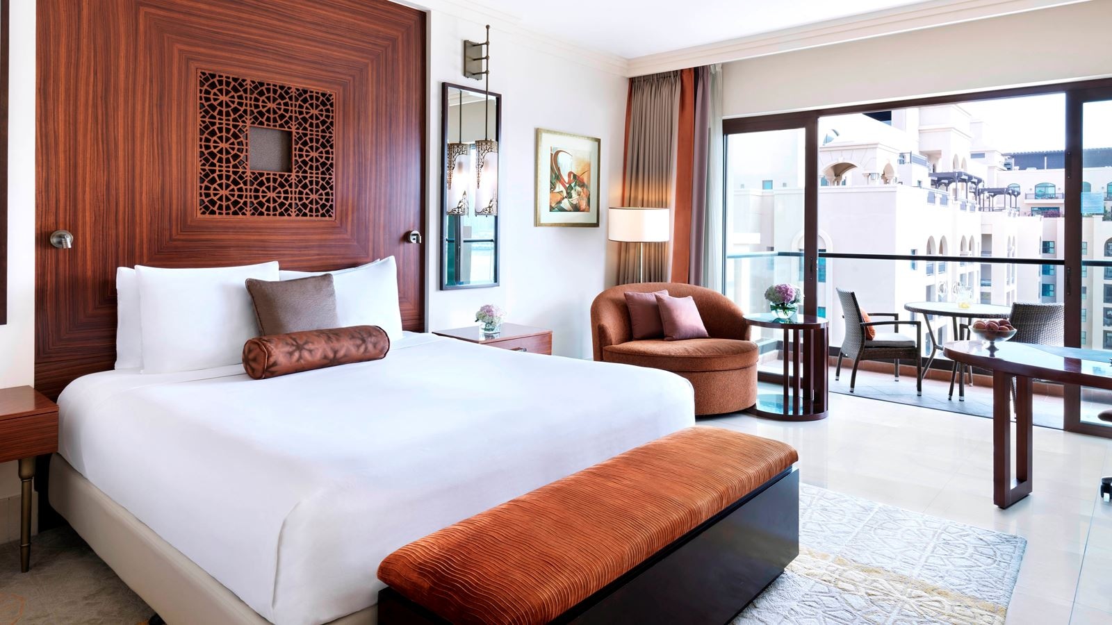 rooms-fairmont-heritage-partial-palm-sea-view-room-king