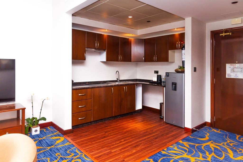 rooms-deluxe-suite-2-bedroom-suite