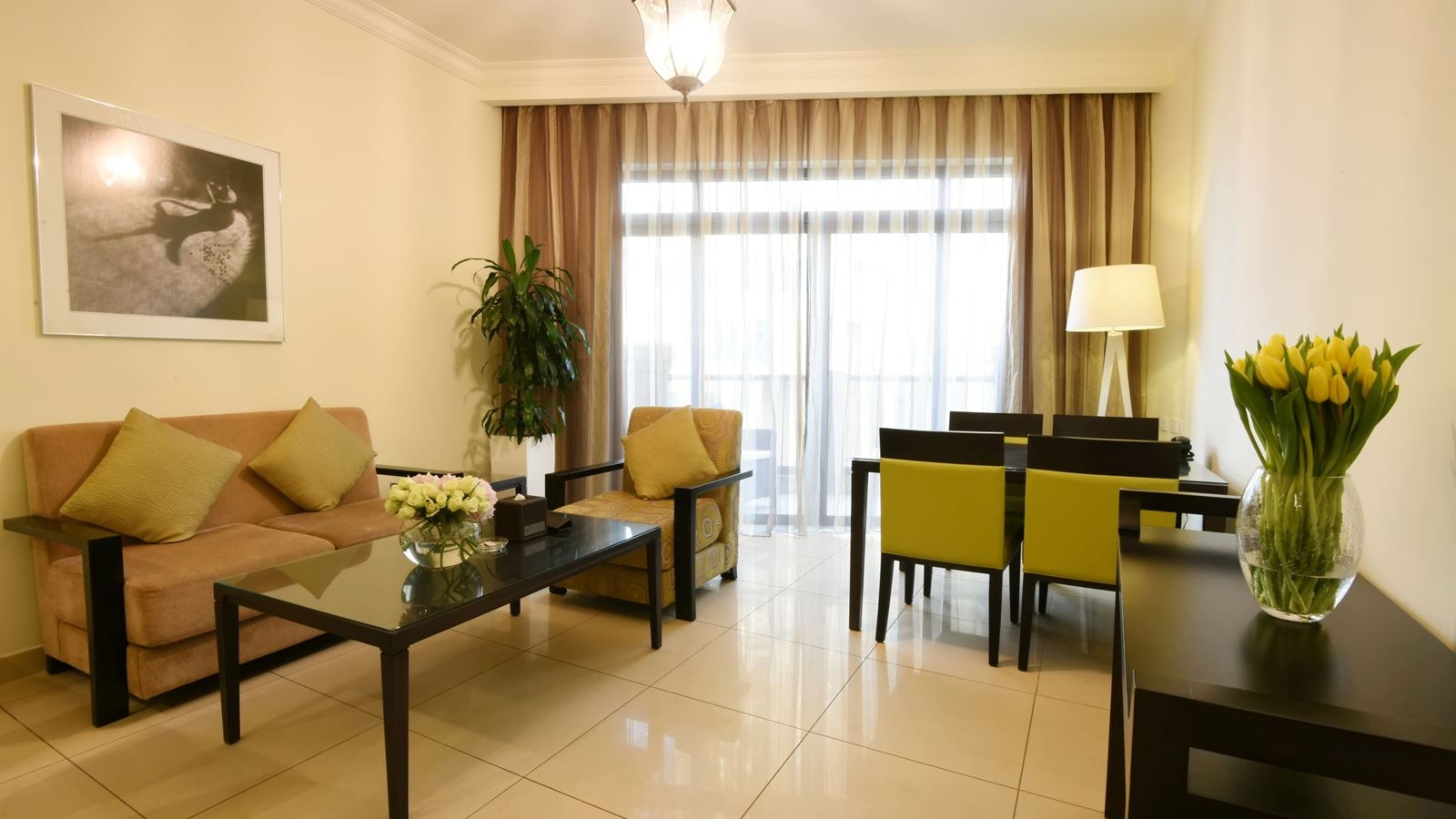 rooms-one-bedroom-suite