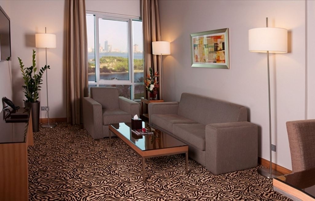 rooms-executive-suite-sea-view