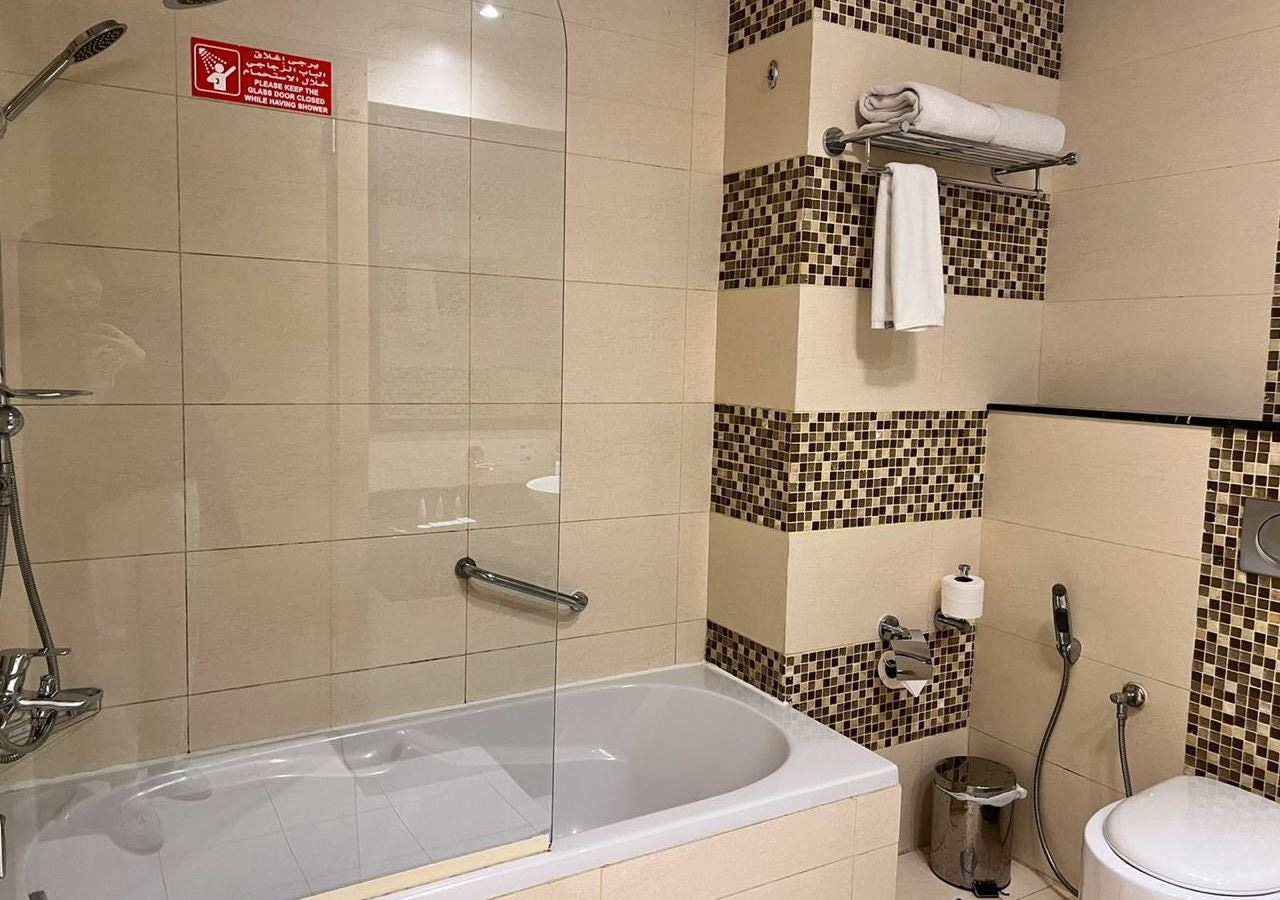 rooms-standard-room-with-twin-beds