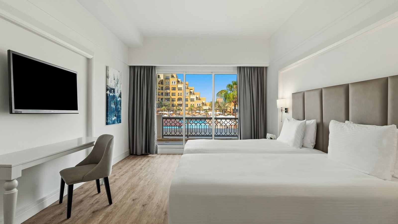 rooms-three-bedroom-senior-suite