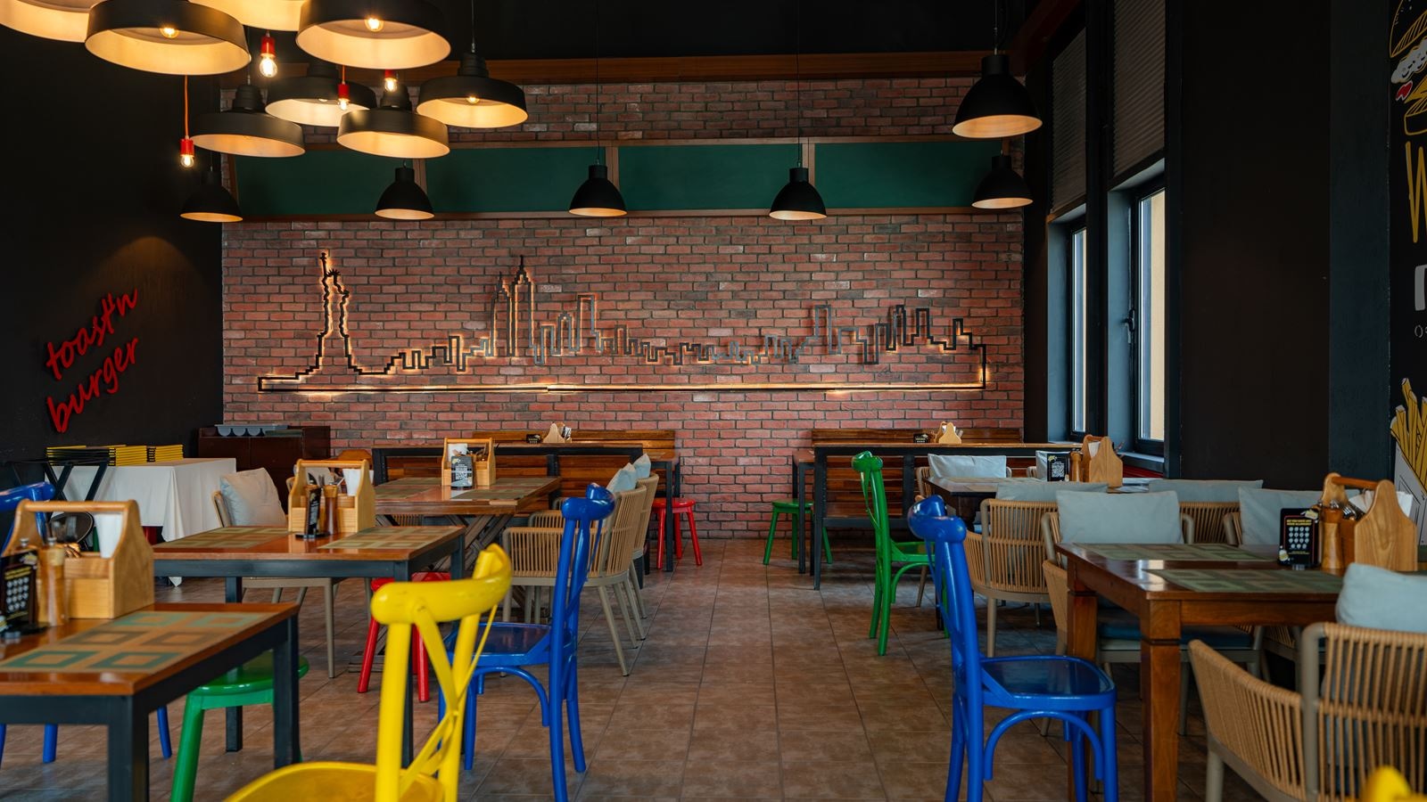 restaurants-toastn-burger