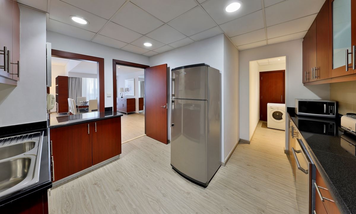 rooms-two-bedroom-family-suite-sea-view-with-balcony