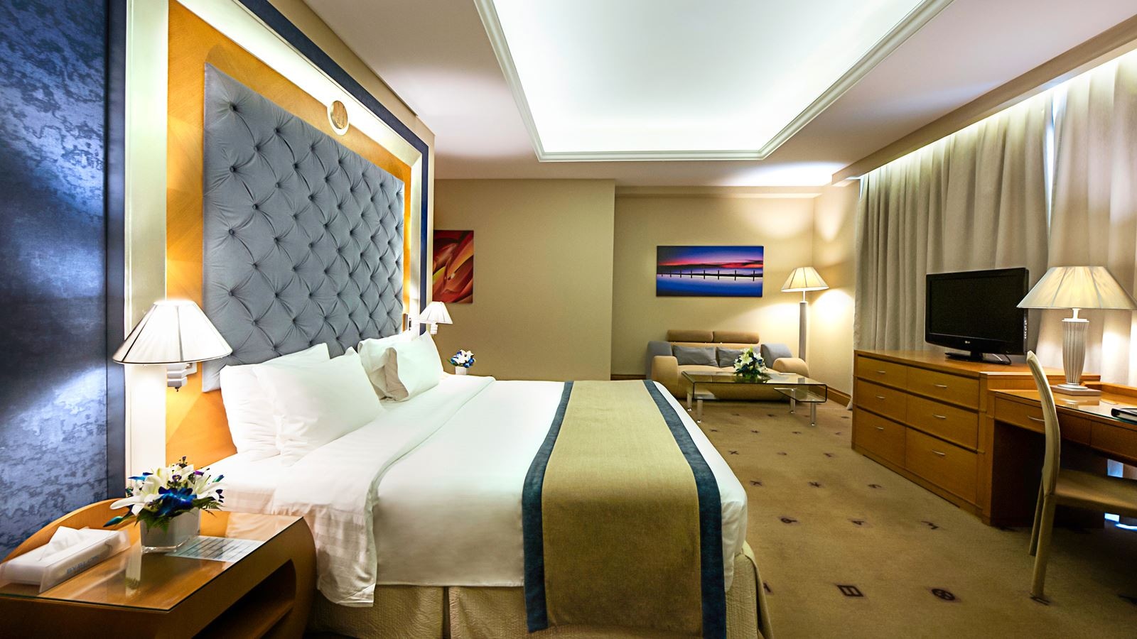 rooms-cedar-suite-room