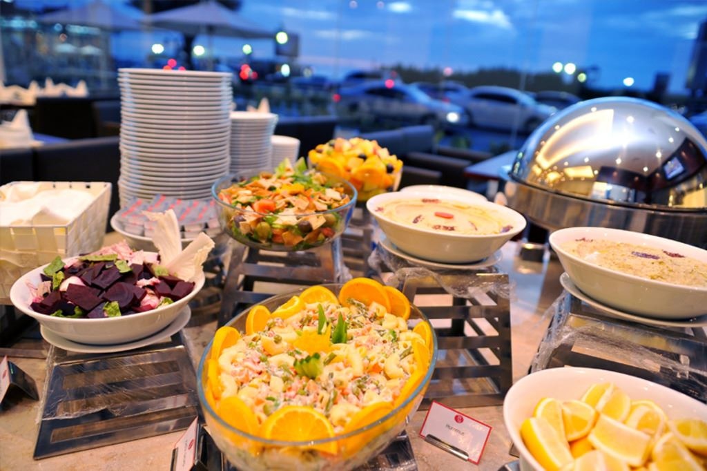 restaurants-kings-grill-restaurant